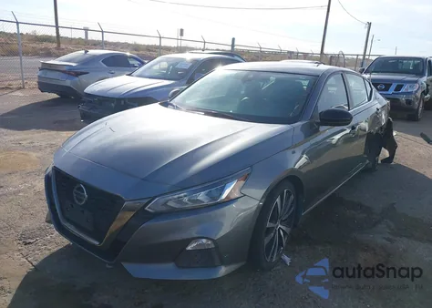 2022 Nissan Altima Sr Fwd z USA, uszkodzony, nr VIN 1N4BL4CV8NN349714